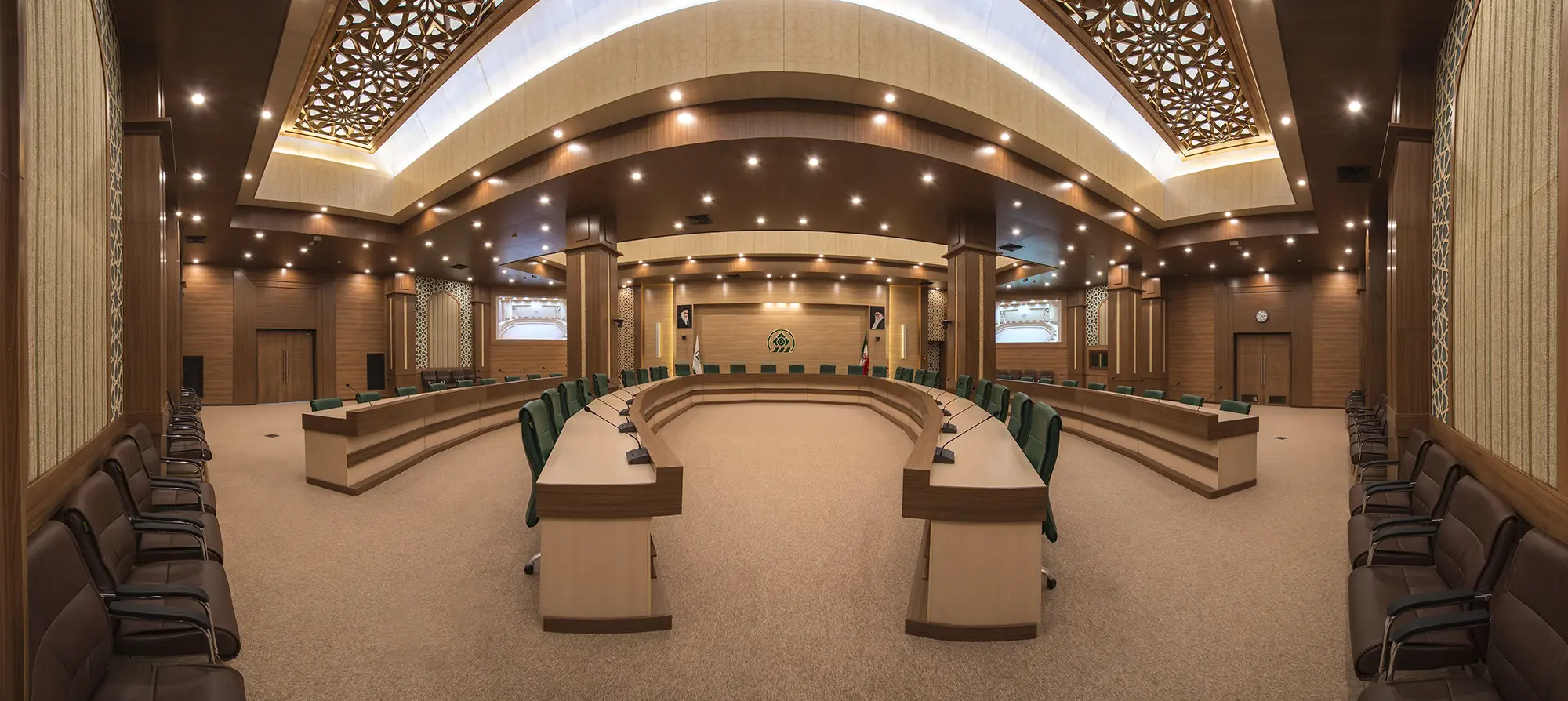 اتاق جلسات شورای شهر شیراز