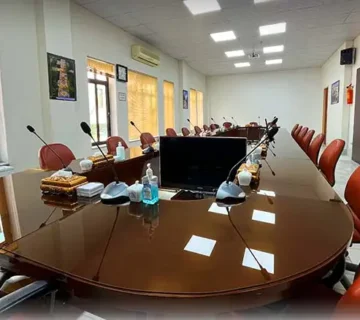 اتاق کنفرانس شهرداری منطقه ۱ مشهد
