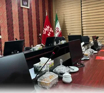 اتاق جلسه پدیده مشهد