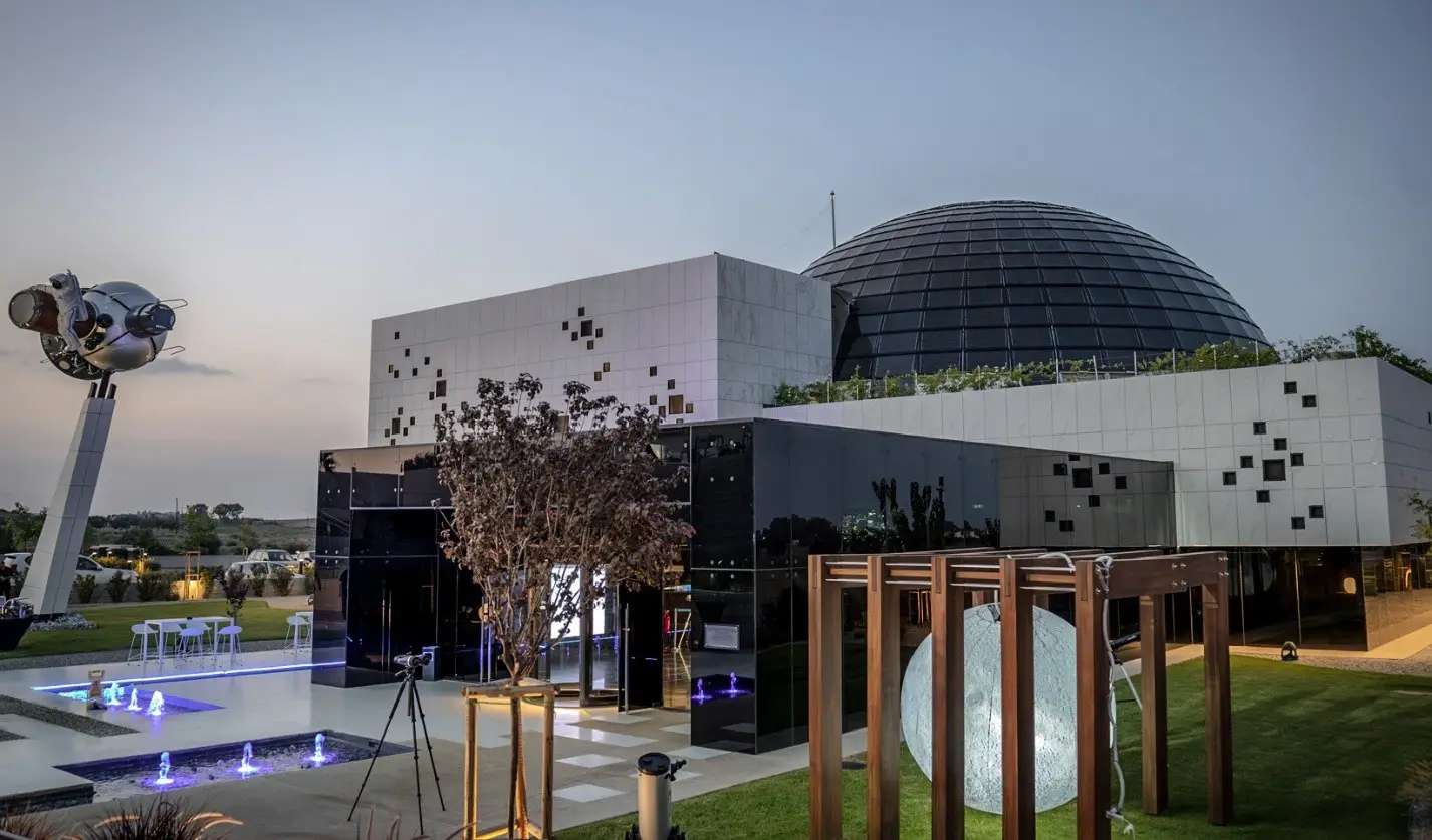 پیجینگ کمپانی RCF