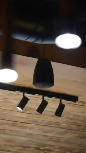 سیستم صوتی کافه مووی اند مور (5)